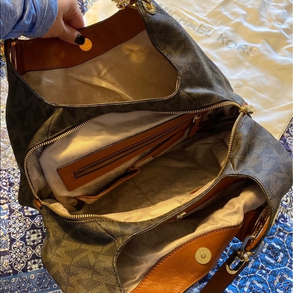 MK bag, brown, gold accents medium size - Picture 2 of 7